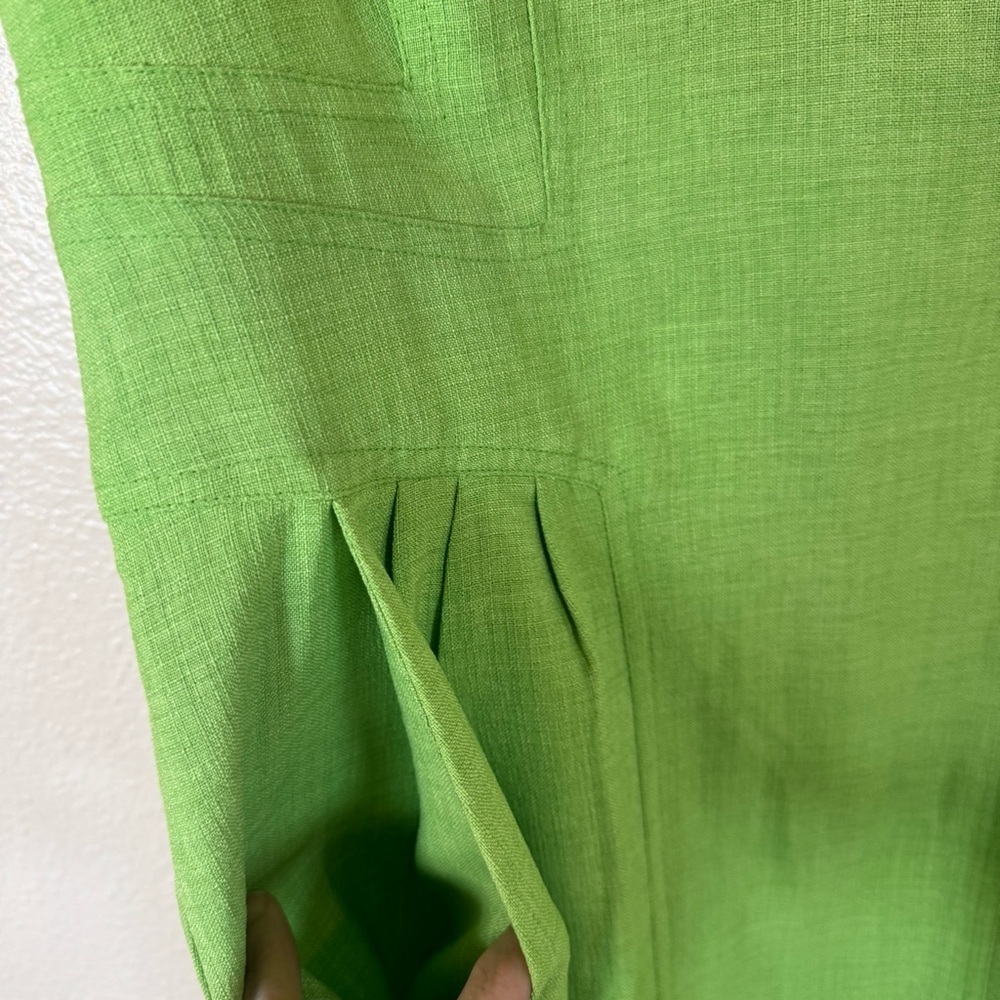 Shelby & Palmer Vibrant Green Midi Dress - Picture 5 of 7